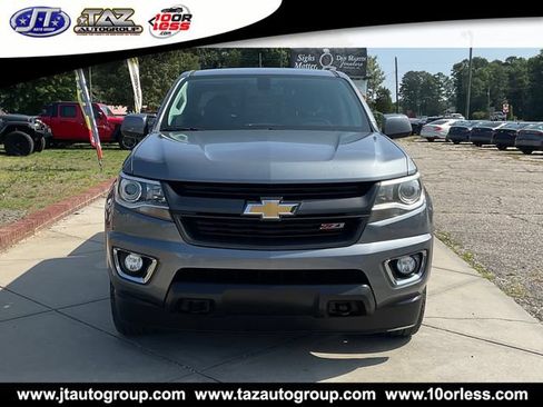 Used 2020 Chevrolet Colorado Z71 RWD image 2
