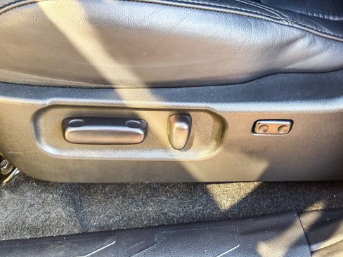 Used 2023 Toyota Tacoma TRD Off-Road image 23