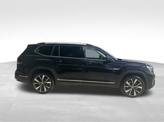 New 2026 Volkswagen Atlas SEL Premium R-Line AWD/4WD video 3