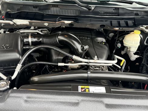 Used 2015 RAM 1500 Laramie w/ Convenience Group image 33