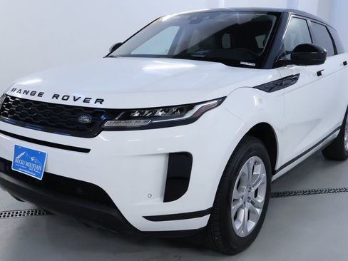 Used 2020 Land Rover Range Rover Evoque S image 3