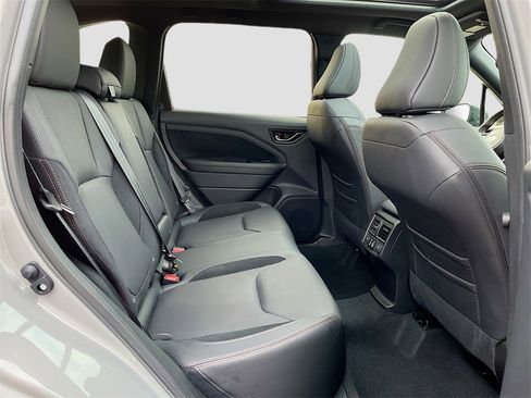 Used 2025 Subaru Forester Touring w/ Touring Package image 26