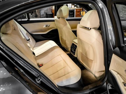 Used 2020 BMW 330i Sedan w/ Convenience Package image 41