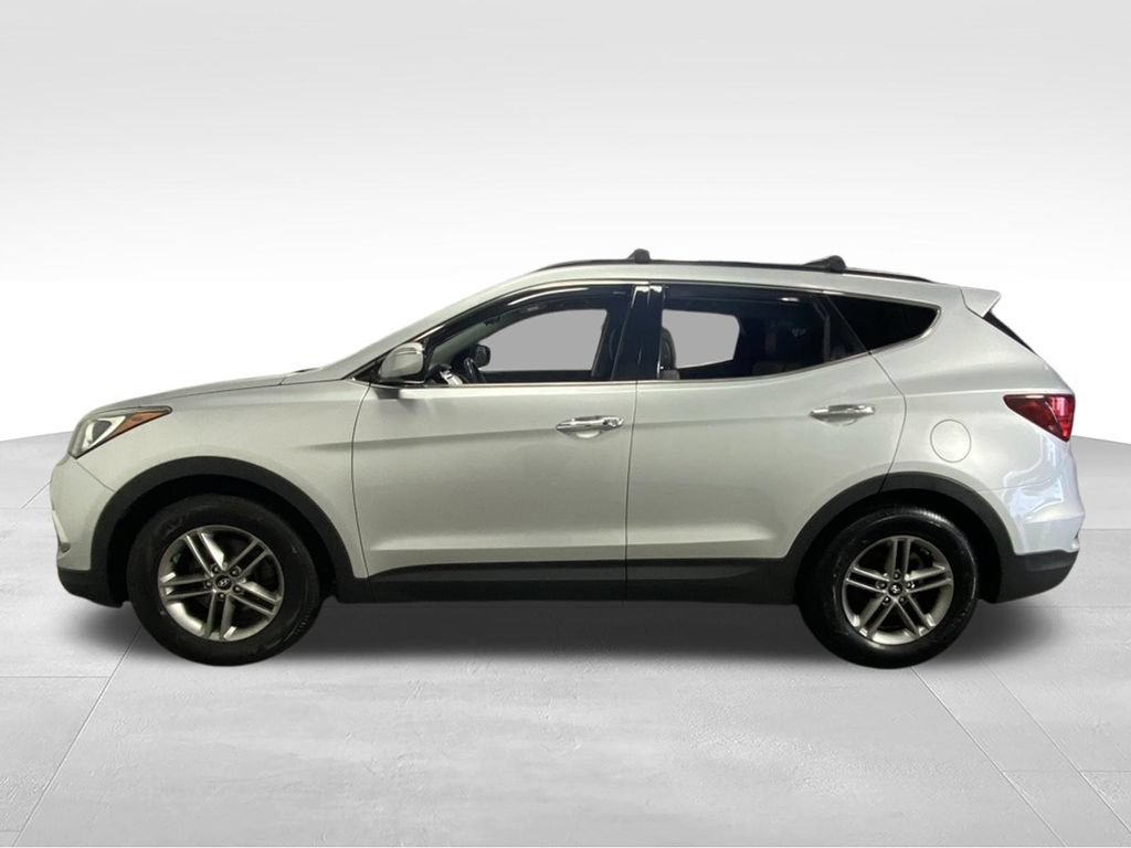 Used 2018 Hyundai Santa Fe Sport w/ 2.4L Value Package 02 AWD/4WD image 7