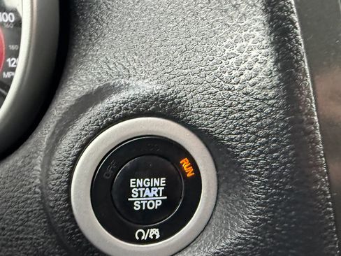Used 2017 Dodge Journey SXT AWD/4WD image 24