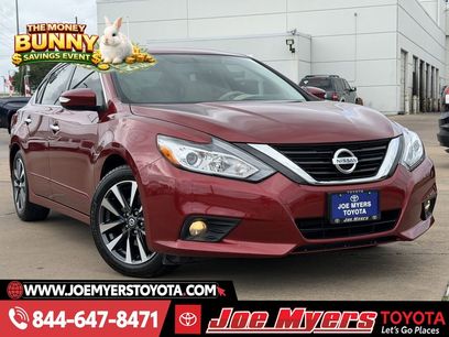 Used 2016 Nissan Altima 2.5 SL w/ Moonroof Package