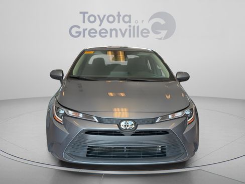 Used 2024 Toyota Corolla LE FWD image 9