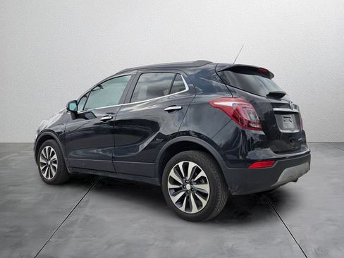 Used 2022 Buick Encore Preferred w/ Safety Package FWD image 3