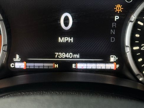 Used 2017 Jeep Renegade Trailhawk image 18