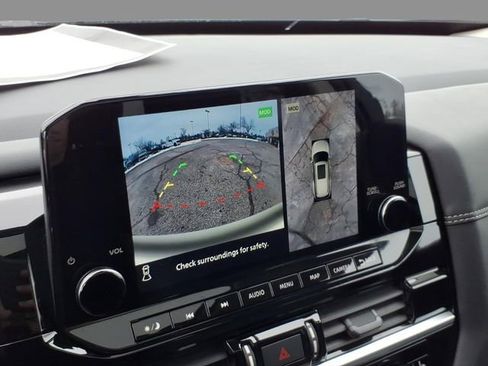 Certified 2024 Nissan Pathfinder Platinum w/ Cargo Package image 27