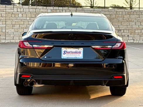 Used 2026 Toyota Camry SE w/ Convenience Package FWD image 6