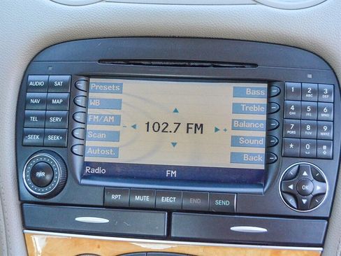 Used 2006 Mercedes-Benz SL 500 image 23