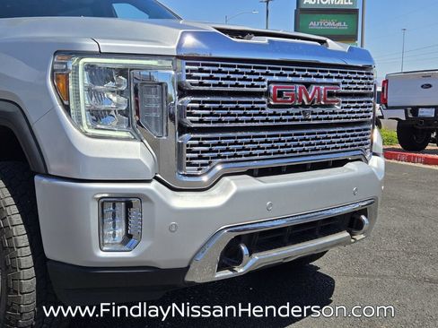 Used 2021 GMC Sierra 2500 Denali w/ Denali Ultimate Package AWD/4WD image 8