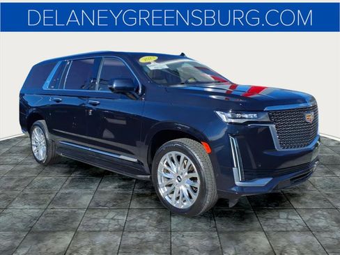 Used 2023 Cadillac Escalade ESV Premium Luxury image 1