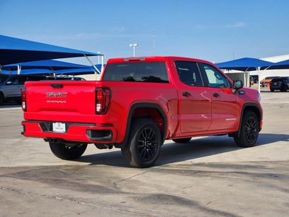 New 2026 GMC Sierra 1500 Pro w/ Graphite Edition