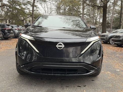 Certified 2023 Nissan Ariya FWD image 8