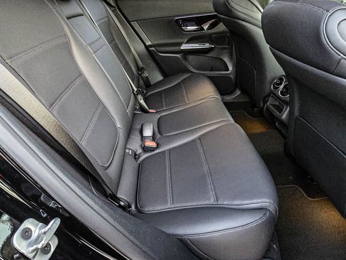 New 2026 Mercedes-Benz GLC 300 4MATIC image 34