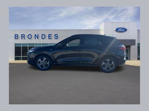 Used 2023 Ford Escape ST-Line FWD image 1