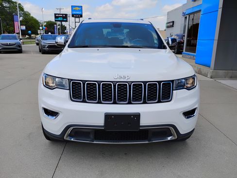 Used 2017 Jeep Grand Cherokee Limited AWD/4WD image 14