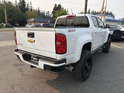 Used 2019 Chevrolet Colorado Z71 AWD/4WD image 10