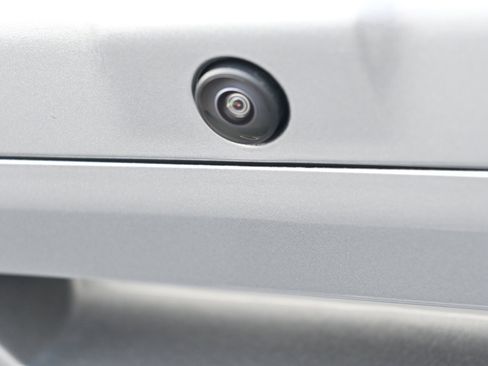 New 2025 Ford F150 XLT w/ Equipment Group 302A MID image 5