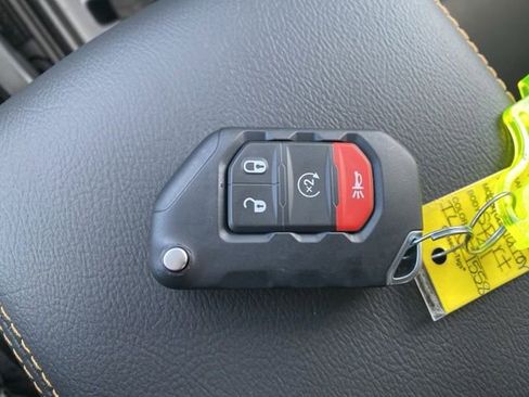 New 2026 Jeep Gladiator Sport AWD/4WD image 47