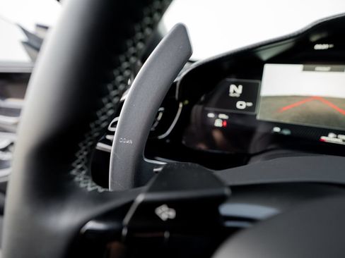 Used 2023 Ferrari Purosangue AWD/4WD image 35