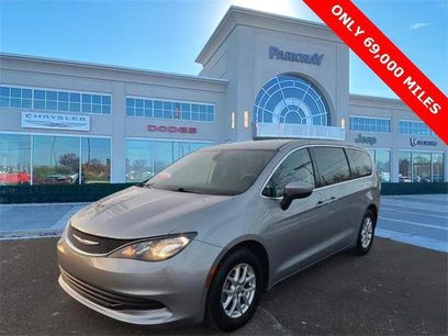 Certified 2017 Chrysler Pacifica Touring