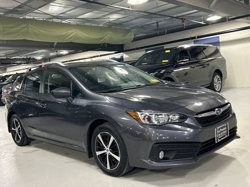 Used 2022 Subaru Impreza Premium image 1