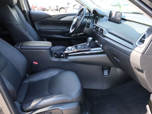 Used 2023 MAZDA CX-9 Touring Plus AWD/4WD image 7