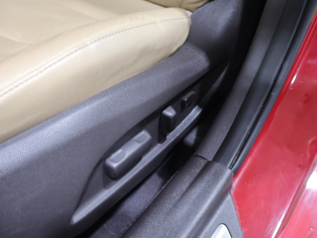 Used 2013 Hyundai Sonata Limited FWD image 12