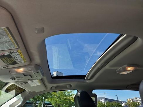 Used 2019 Toyota Tundra Platinum AWD/4WD image 14