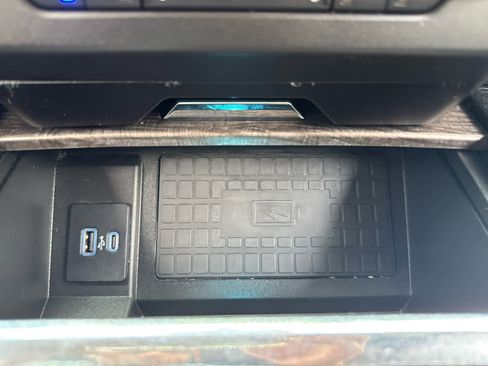 Used 2021 Ford Expedition Max Limited image 41