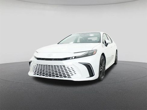 New 2026 Toyota Camry XSE image 32