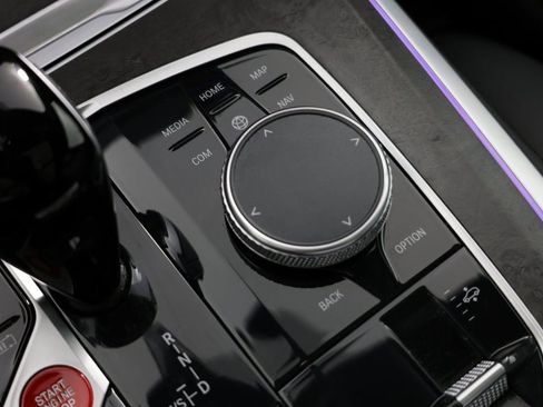 Used 2022 BMW X5 xDrive45e w/ Climate Comfort Package image 26