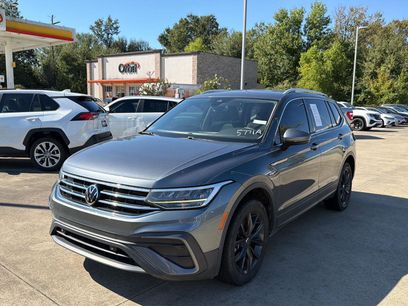 Used 2022 Volkswagen Tiguan SE