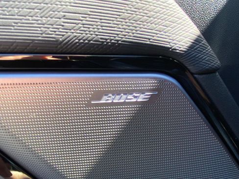 Used 2025 GMC Sierra 2500 AT4X w/ AT4X AEV Edition image 25