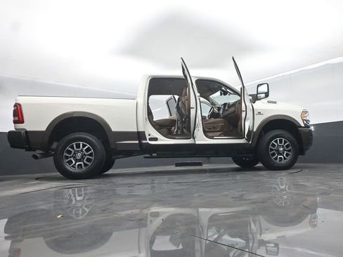 Used 2024 RAM 2500 Limited w/ Towing Technology Group AWD/4WD image 79