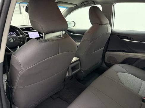 Used 2019 Toyota Camry LE w/ Convenience Package FWD image 29