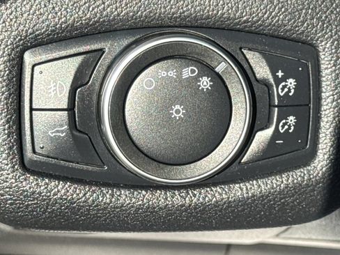 Used 2019 Ford Escape Titanium AWD/4WD image 31
