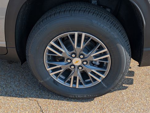 New 2026 Chevrolet Traverse LT image 23