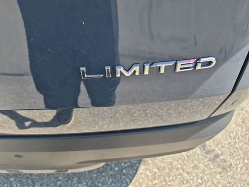 Used 2024 Toyota Grand Highlander AWD image 5