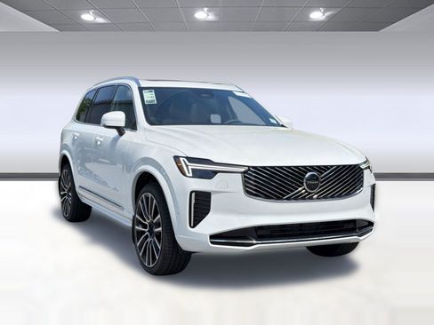 New 2026 Volvo XC90 B6 Plus w/ Protection Package AWD/4WD image 7