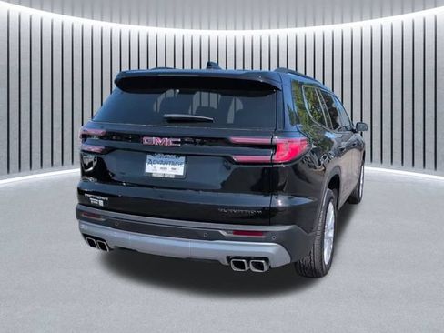 Certified 2025 GMC Acadia Elevation w/ Elevation Premium Package FWD image 7
