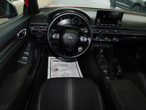 Used 2025 Honda Civic Sport image 13