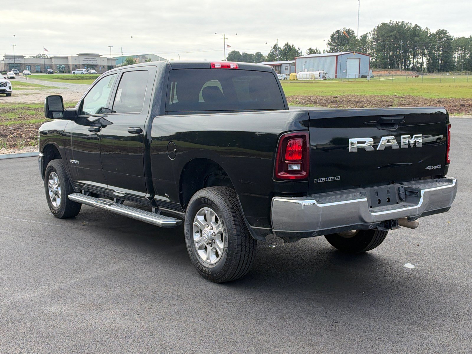 Used 2025 RAM 2500 Big Horn AWD/4WD image 7
