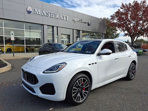 Used 2025 Maserati Grecale GT AWD/4WD image 1