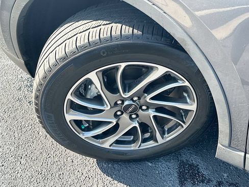 Used 2022 Lincoln Corsair FWD image 24