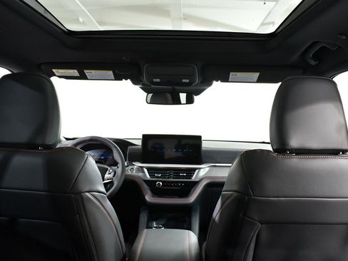 New 2026 Ford Explorer ST-Line AWD/4WD image 17