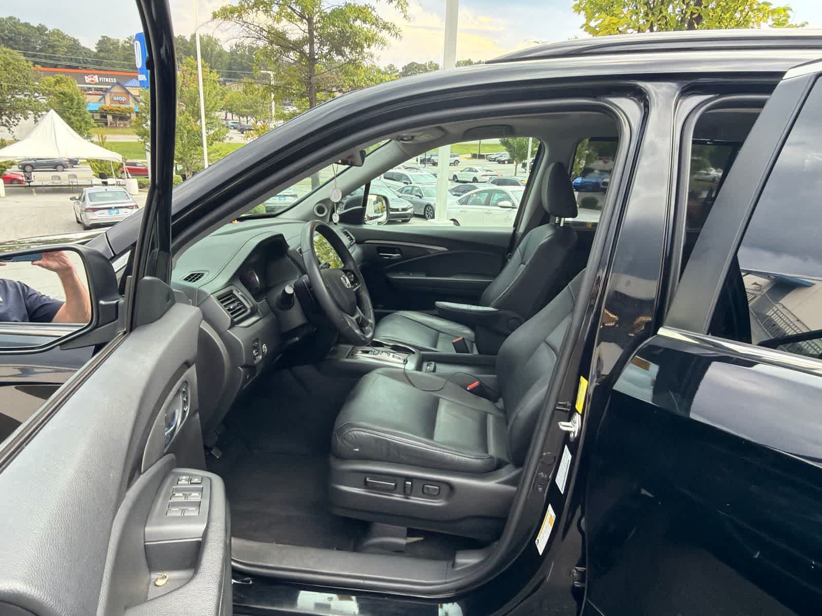 Certified 2022 Honda Pilot Special Edition image 17